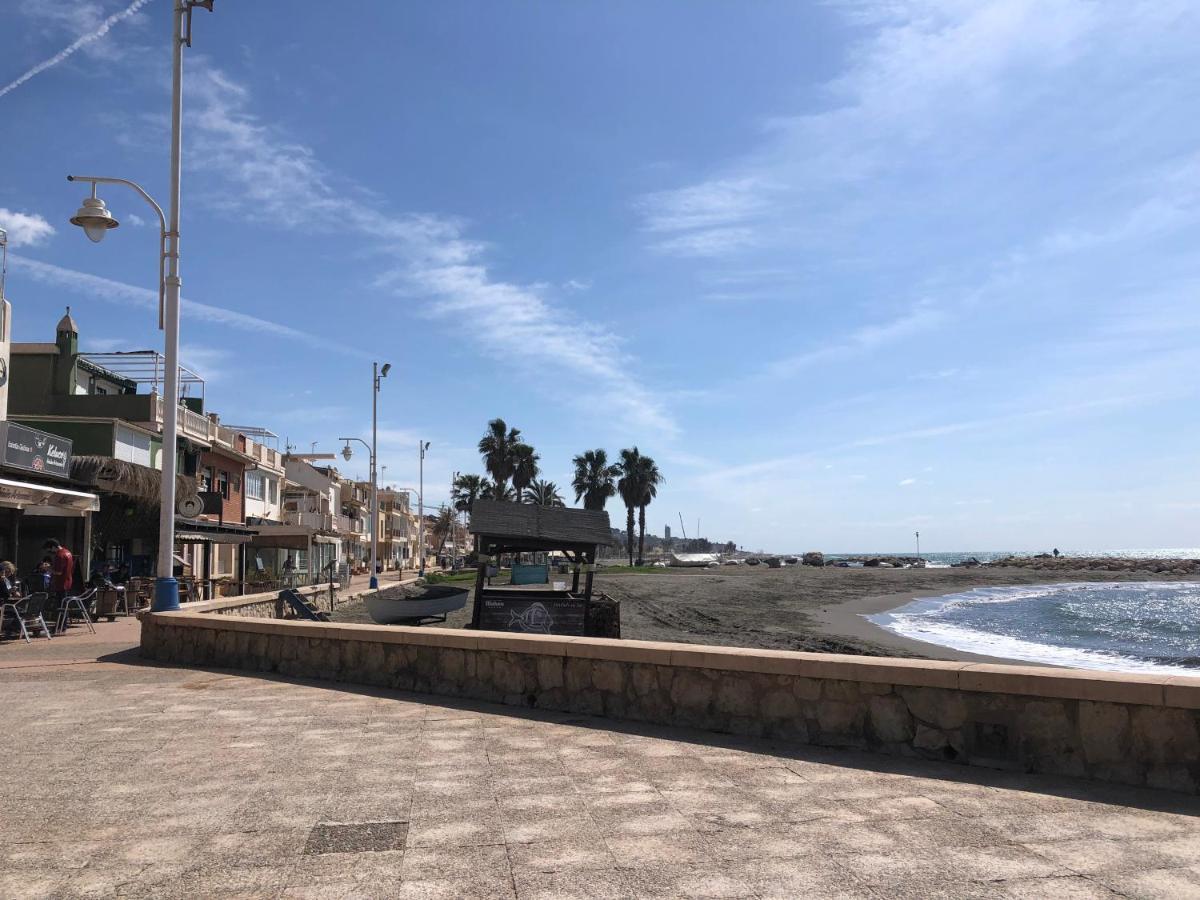 Appartamento Piso En Pedregalejo A 50M De La Playa. Málaga Esterno foto