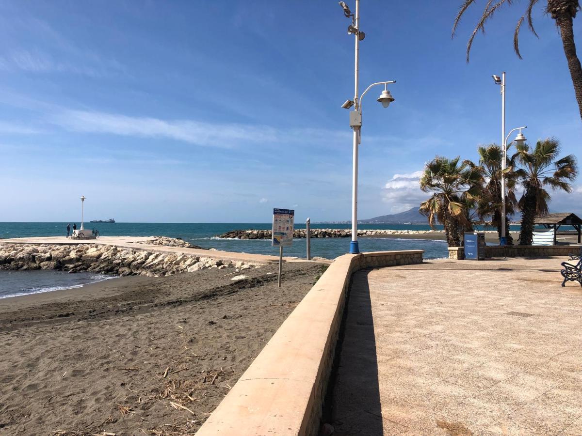 Appartamento Piso En Pedregalejo A 50M De La Playa. Málaga Esterno foto