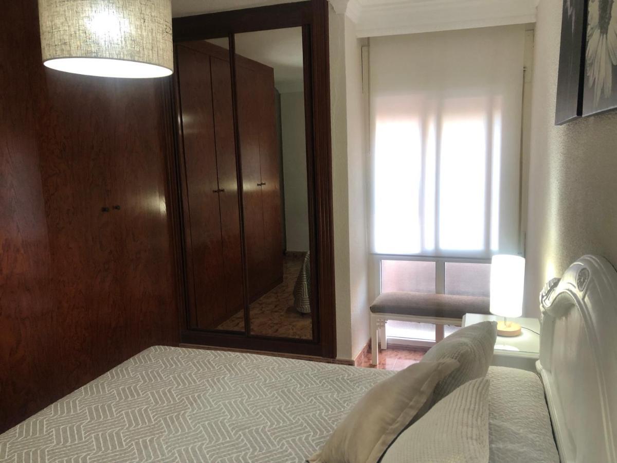 Appartamento Piso En Pedregalejo A 50M De La Playa. Málaga Esterno foto
